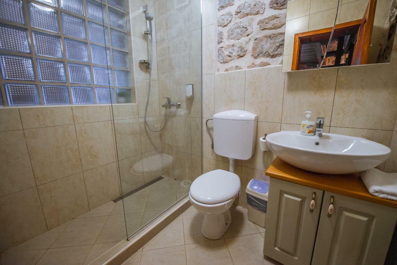 Mediteraneo Villa Kaluderovici Bagian luar foto